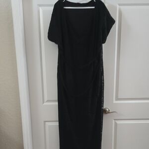 Like New: Avenue Black Maxi Dress
